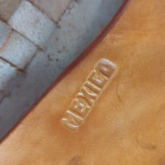 Vintage 70's Painted Leather Crossbody - Picture 5 of 6